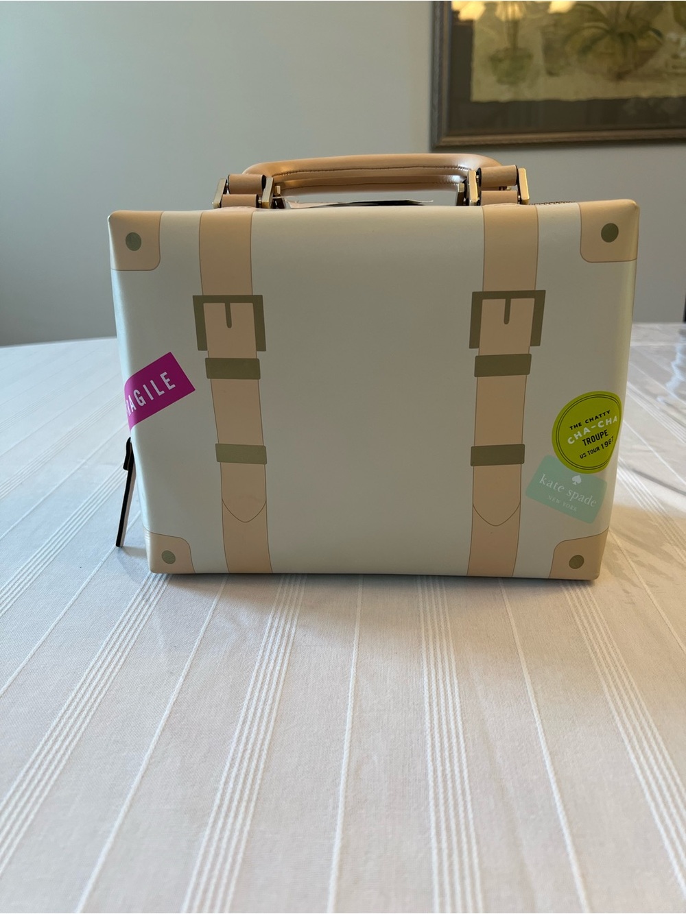 kate spade Cream & Tan Graphic Hard-Shell Travel Case
